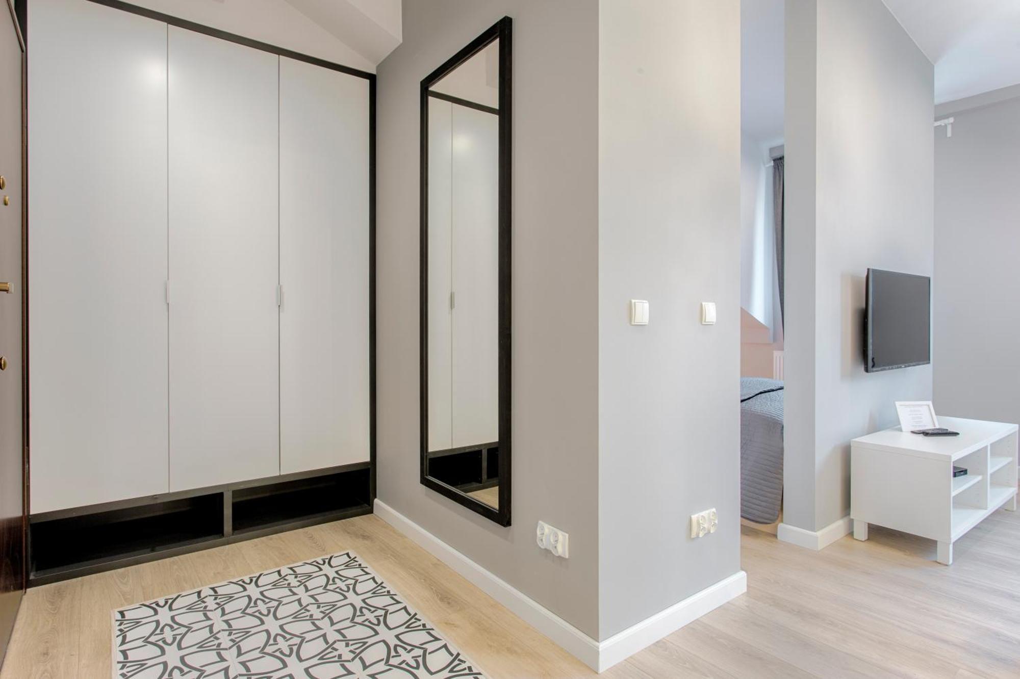Tyzenhauz Apartments Arianska Street คราคูฟ ภายนอก รูปภาพ